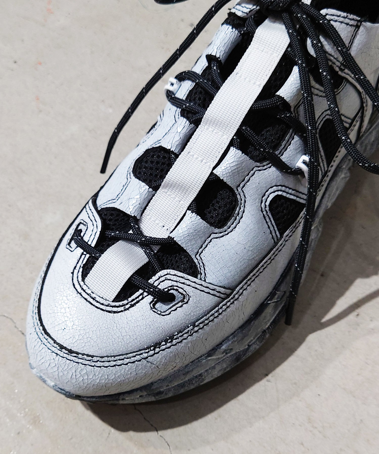 【SPECIAL SHOES FACTORY COLLABORATION】Vibram Sole Lace-Up Sneaker Made In TOKYO