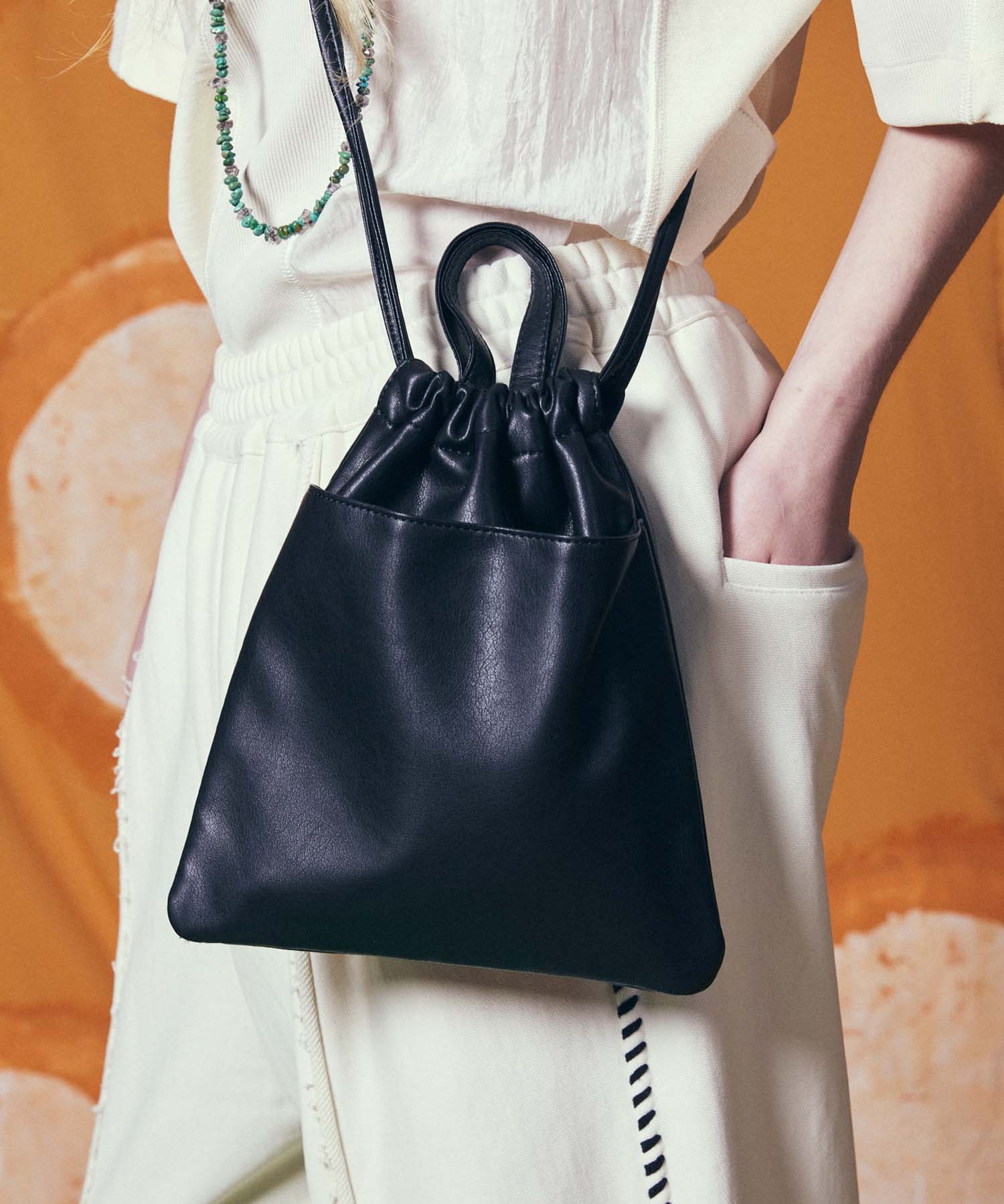 【EX】Vegan Leather Shoulder Drawstring Bag