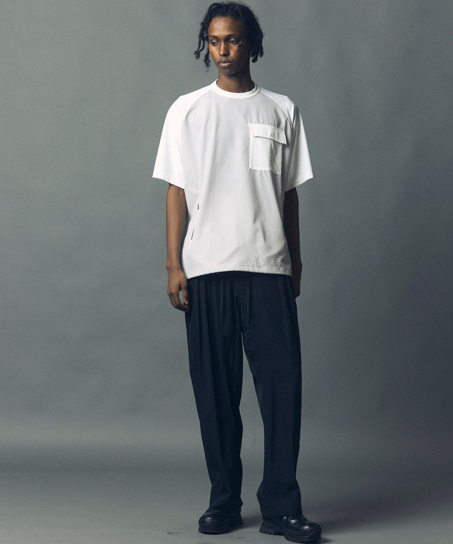 【SPORTS TECH HIGH SPEC LINE】Oversized Different Material Combination Side Zip Crew Neck T-shirt