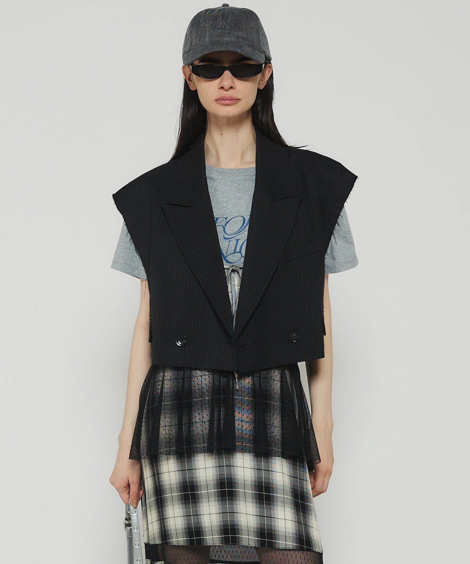 Cut-off Short Gilet