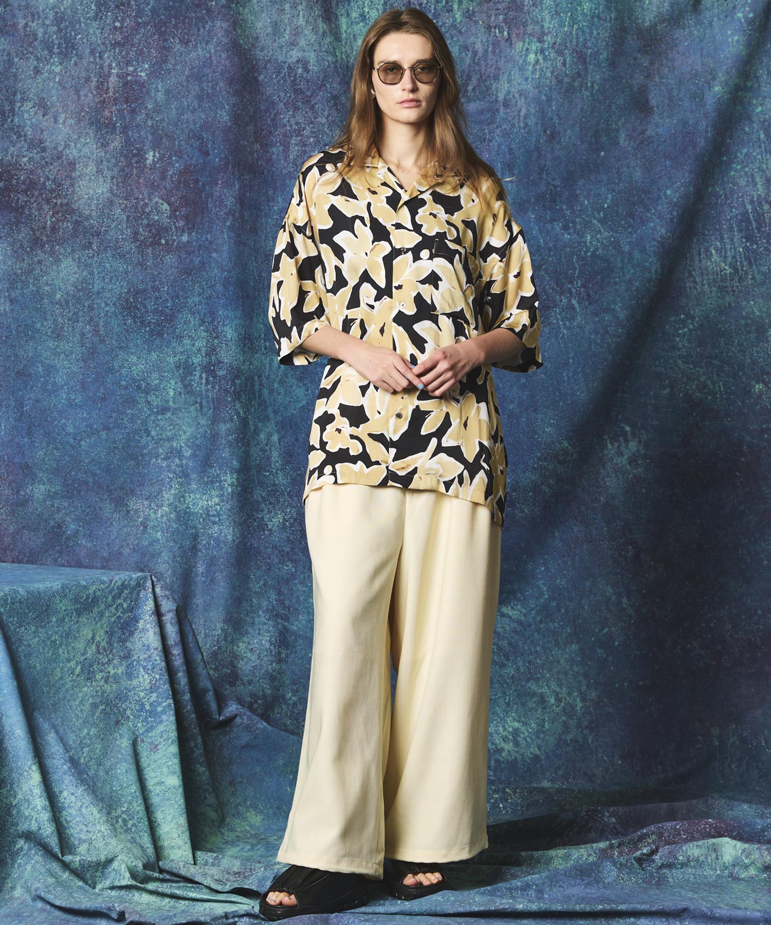 Buzzam-Tuck Prime-Wide Pants