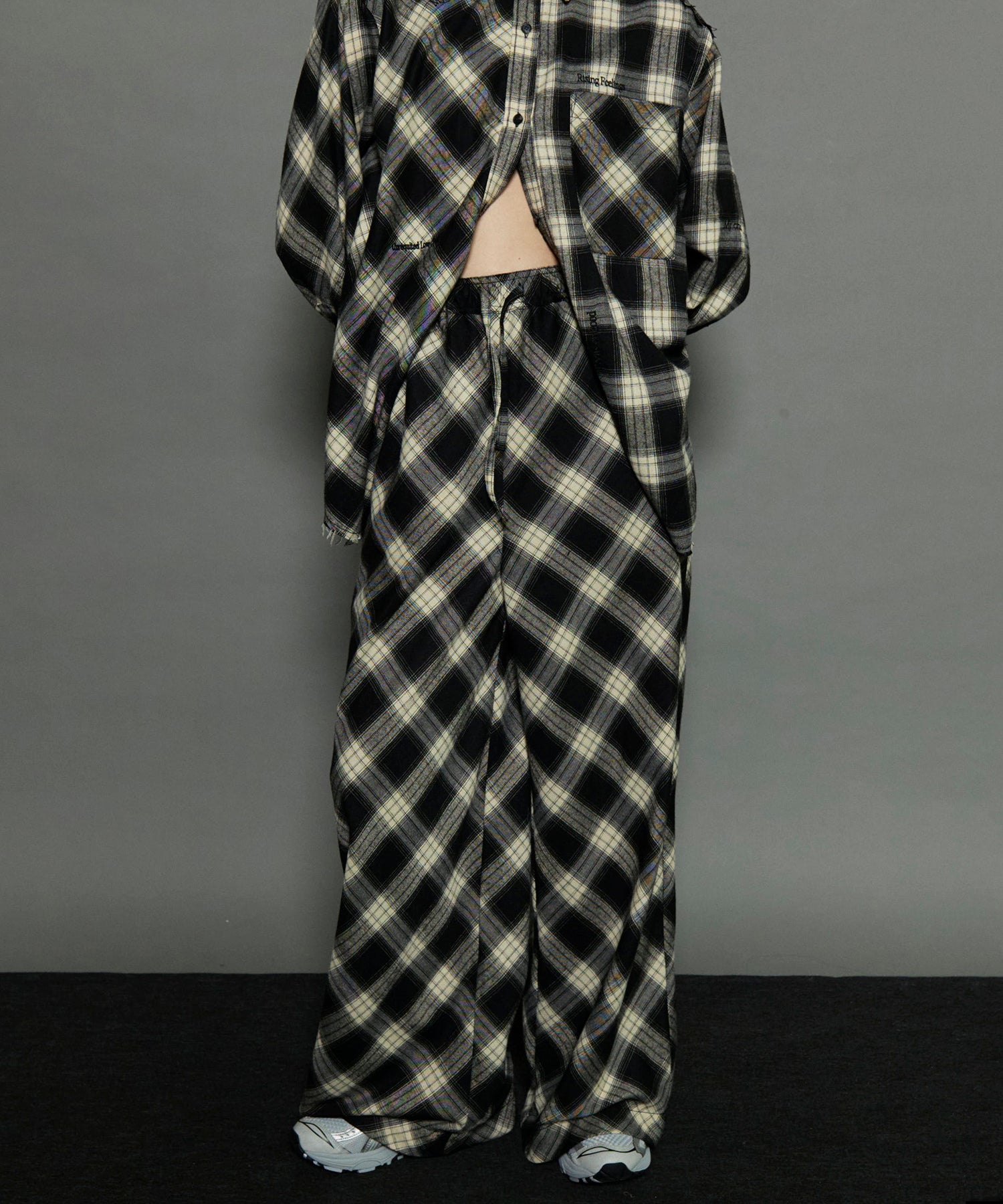 Random Checkered Easy Wide Pants