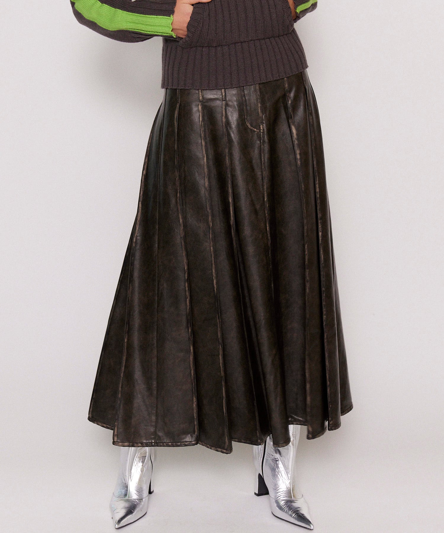 Tack Pleats Vegan Leather Long Skirt