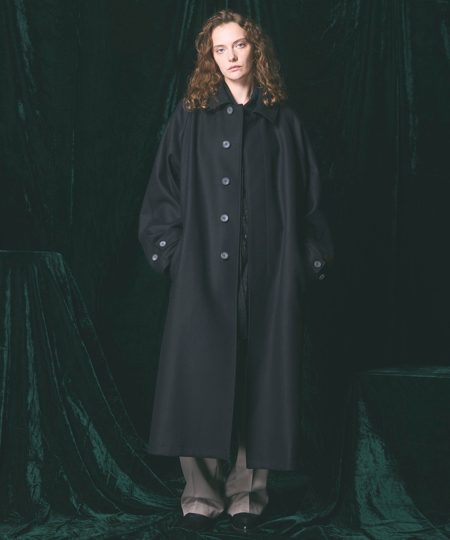 Super170s Prime-Over Melton Balmachan Coat