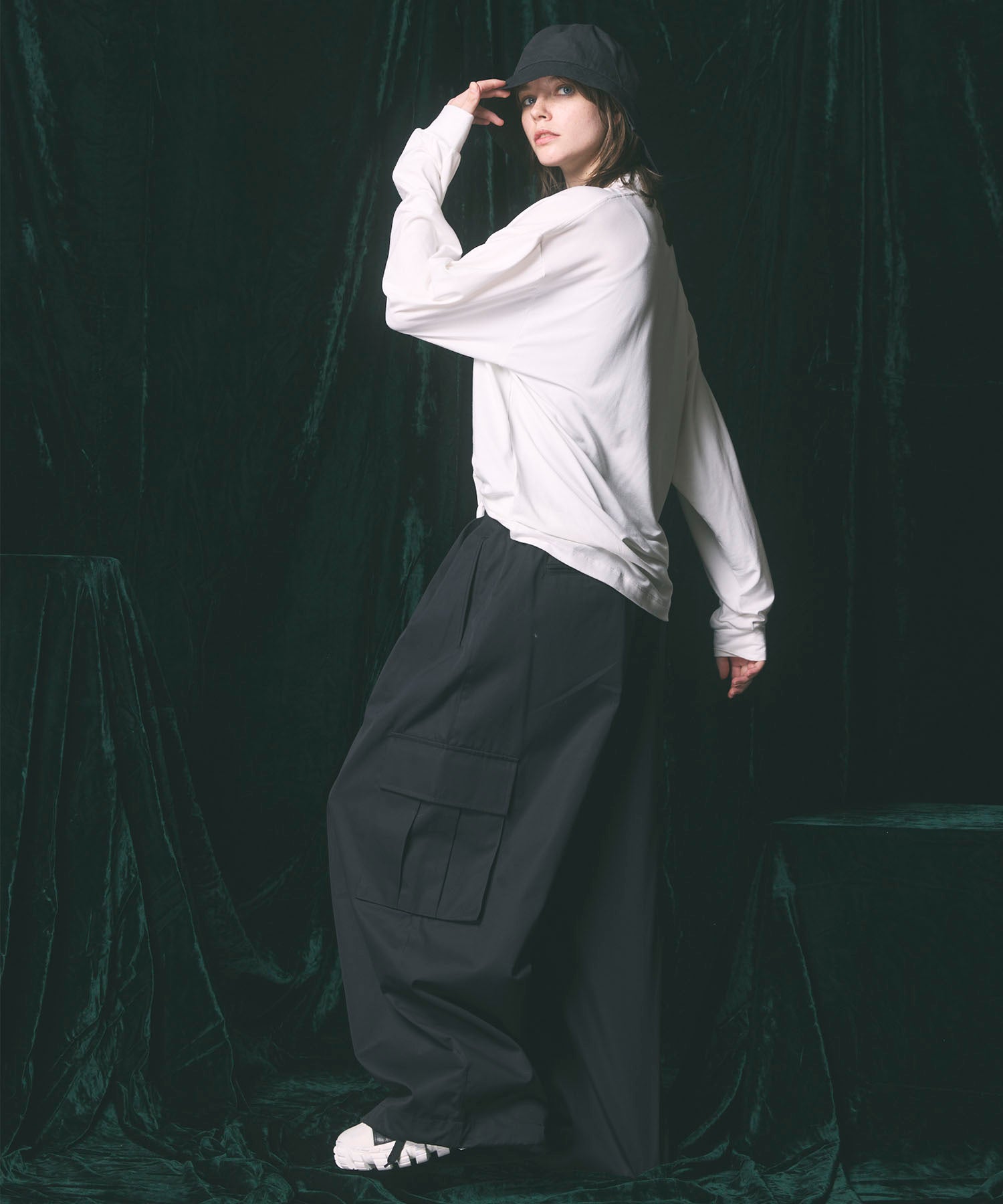 120/2/2 Suvin Cotton Gabardine Prime-Wide Cargo Pants