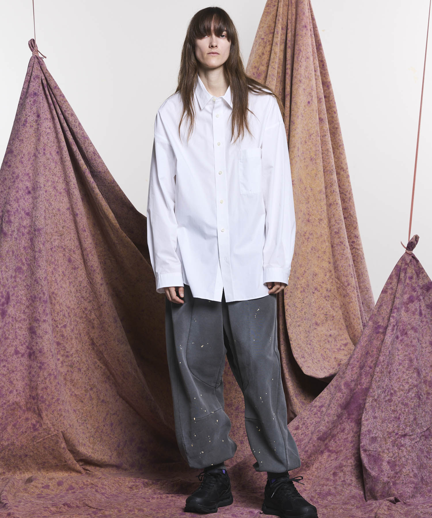 Three-Dimensional Cutting Weathered Sweat Pants