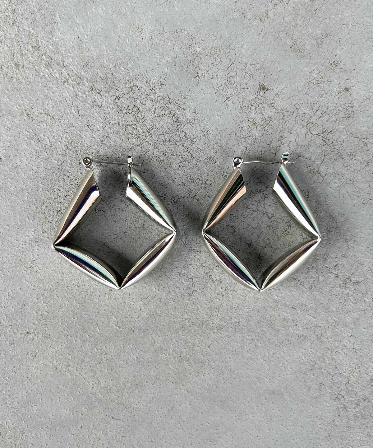 Square Hoop Pierced Earrings