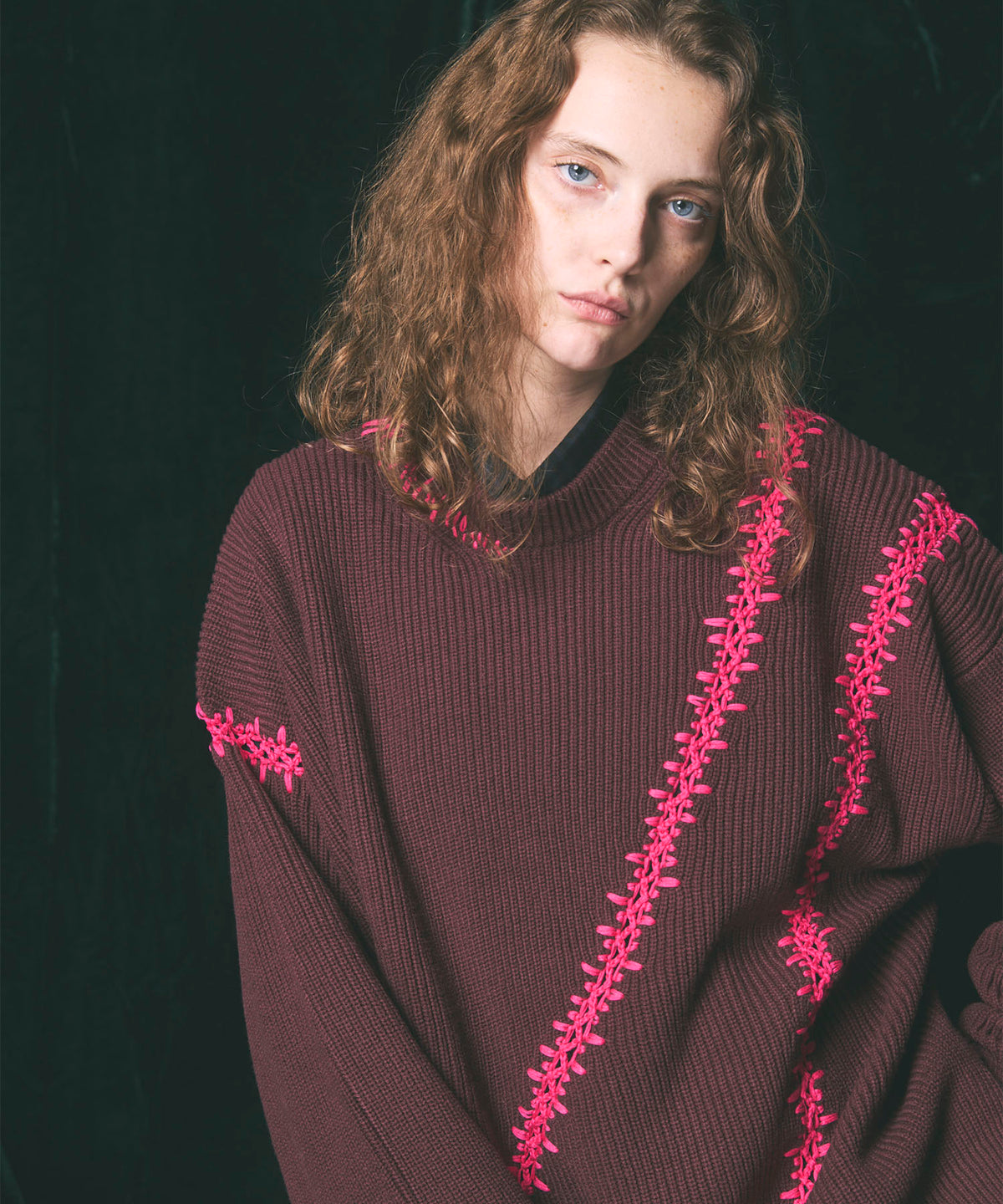 Barbed Wire Embroidery Prime-Over Crew Neck Knit Pullover