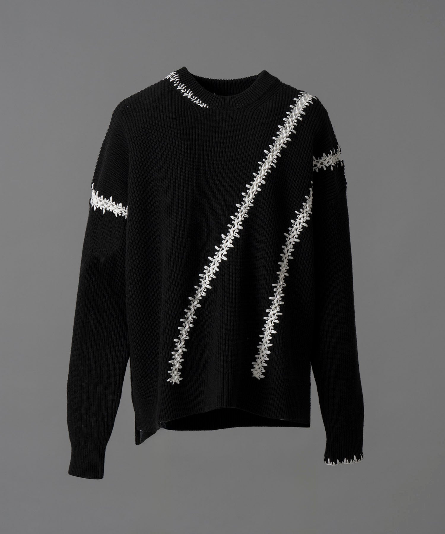 Barbed Wire Embroidery Prime-Over Crew Neck Knit Pullover