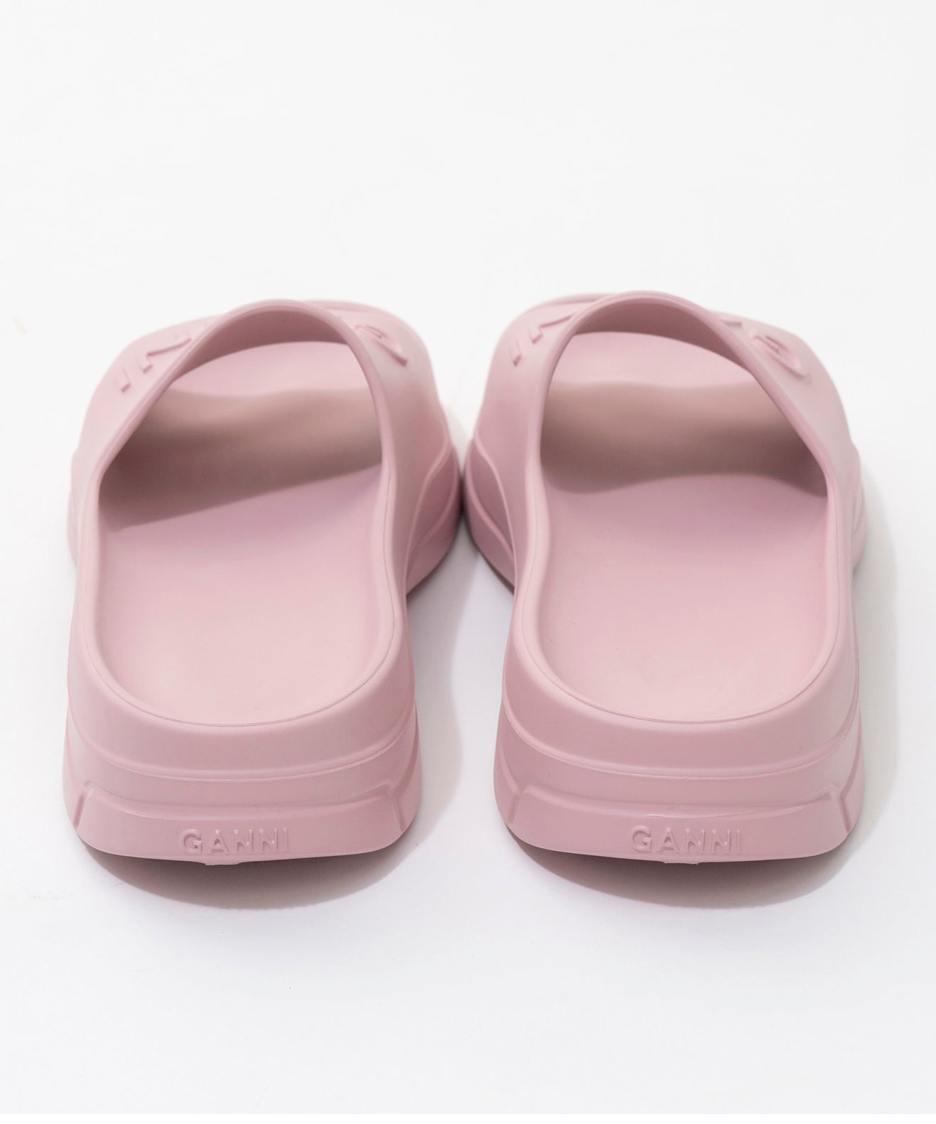 【SALE】【GANNI】Light Weight Pool Slide