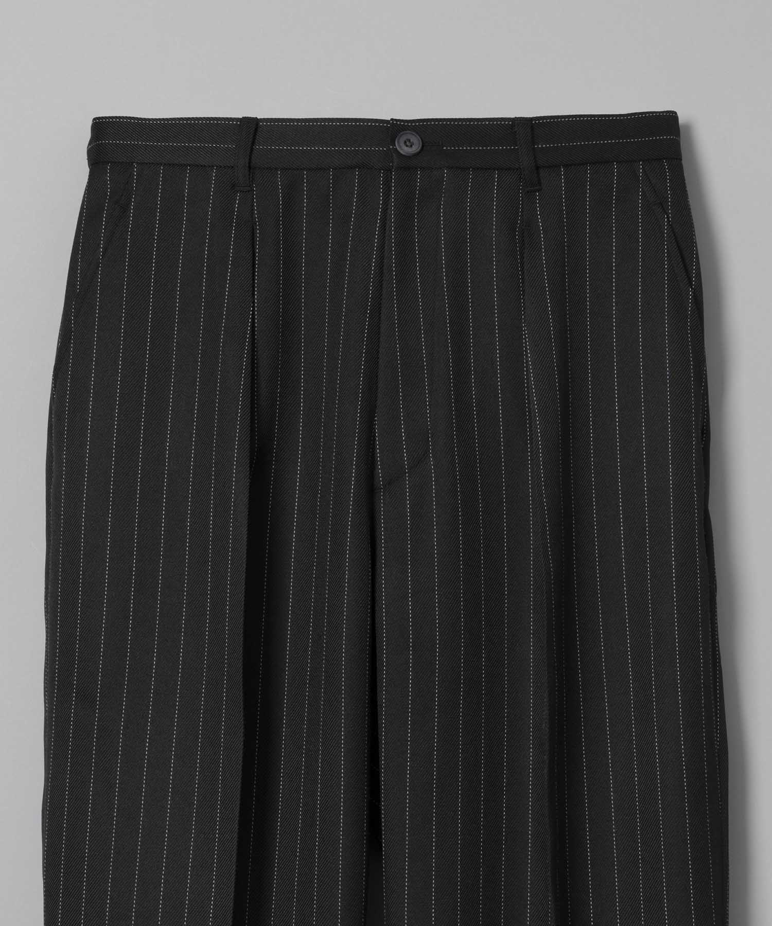 【LIMITED EDITION】One-Tuck Wide Pants