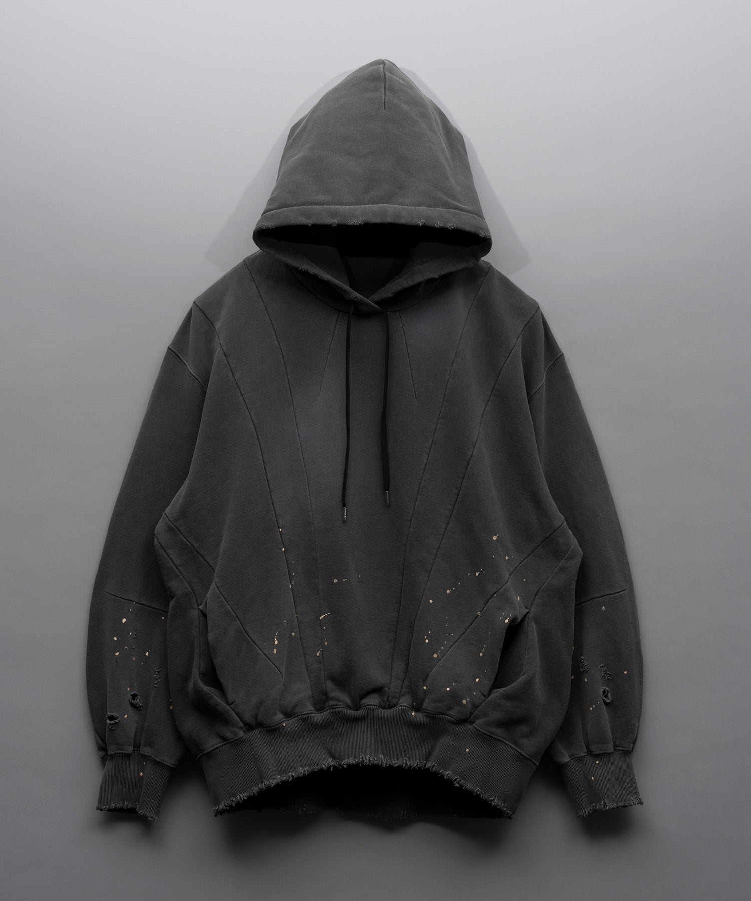 【PRE-ORDER】Three-Dimensional Prime-Over Cutting Weathered Hoodie