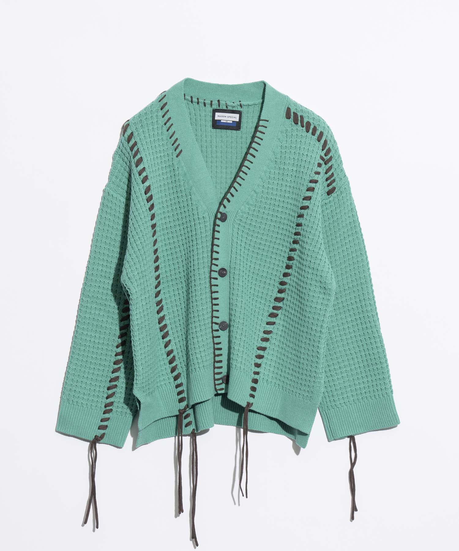 Oni-Waffle Crazy Stitch Embroidery Prime-Over V-Neck Knit Cardigan