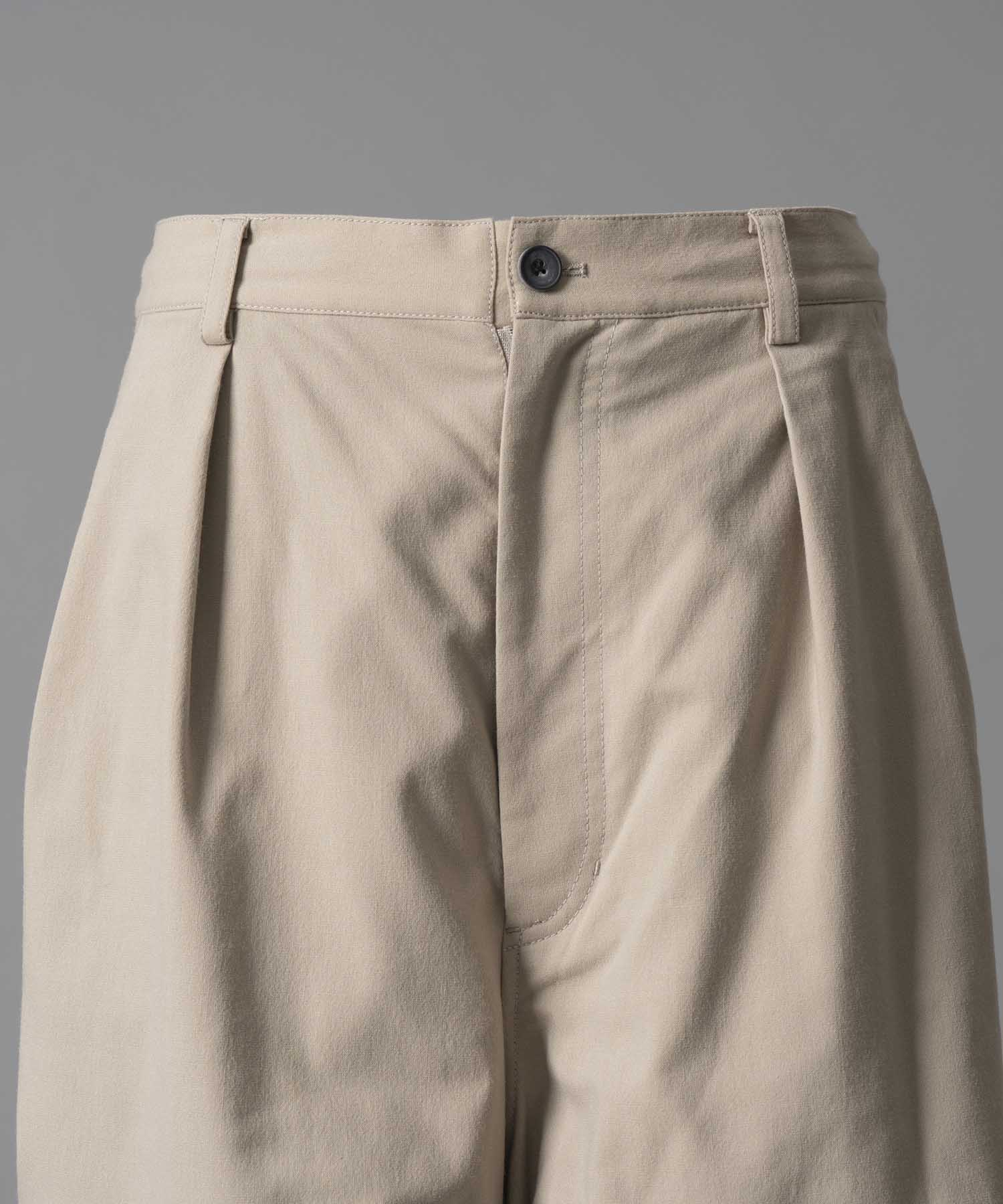 Prime-Wide Random Tucks Parachute Pants