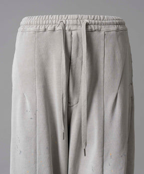 Three-Dimensional Cutting Weathered Sweat Pants