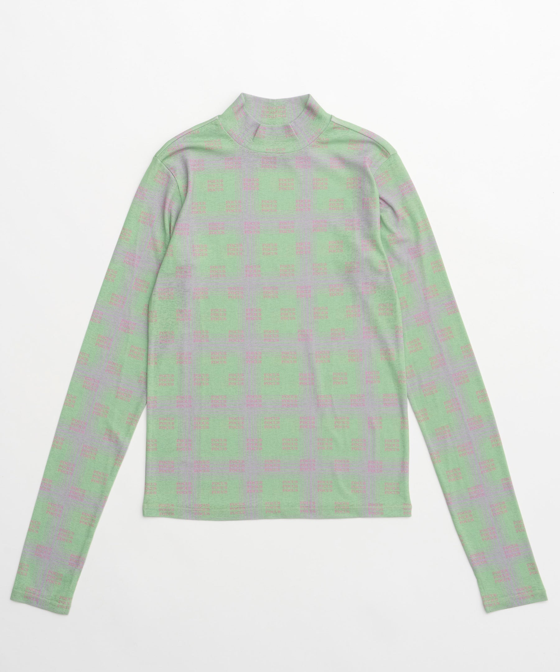 FOCUS Checkered Turtleneck Tops