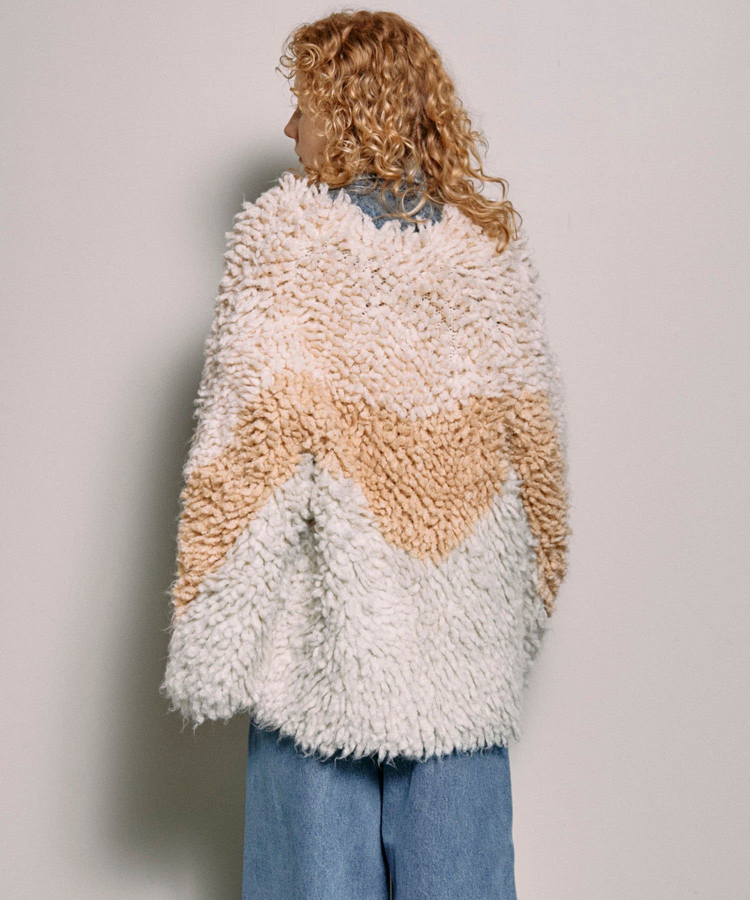 【SALE】Bicolor Loop Shaggy Knit Cardigan