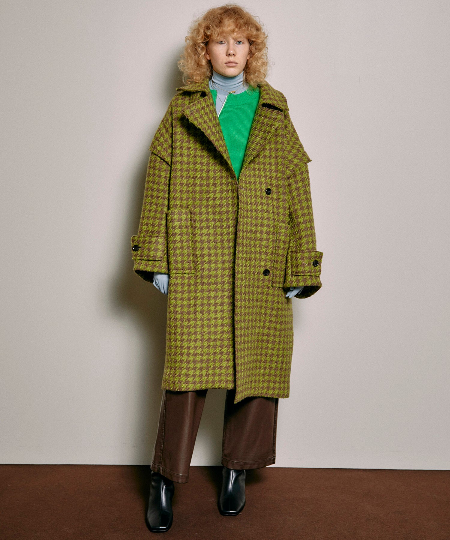 Cut-off Tweed Overcoat