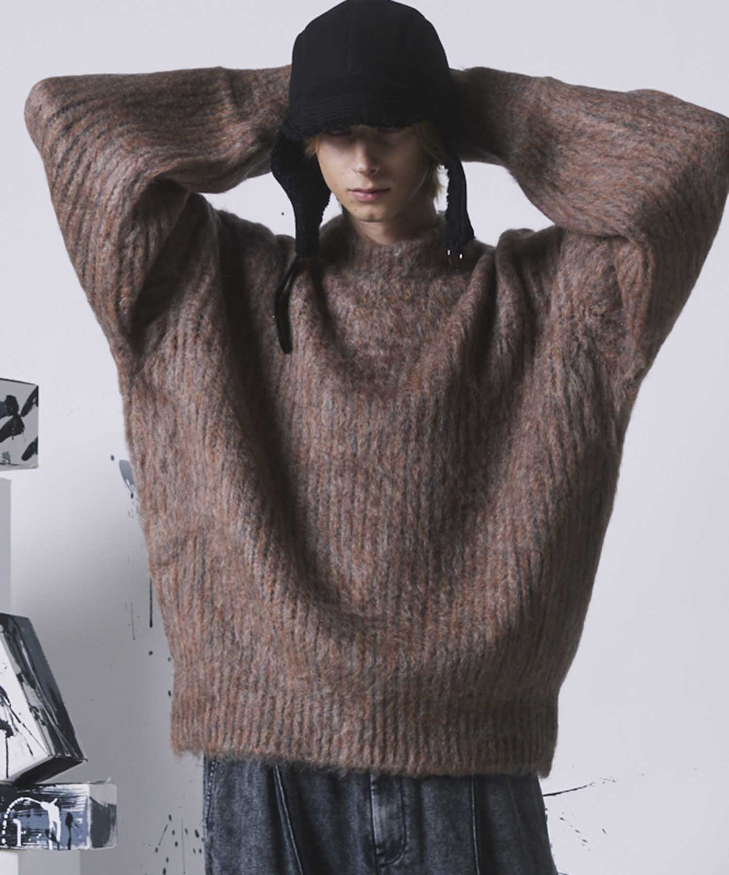 Mourine Brushed Kid Mohair Crew Neck Knit Pullover