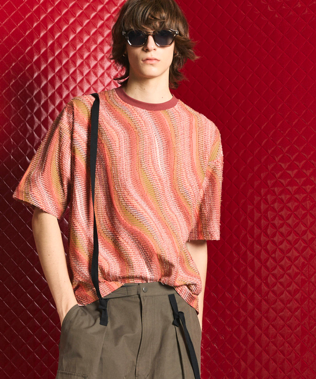 Wave Back Cut Jacquard Prime-Over Crew Neck T-shirt