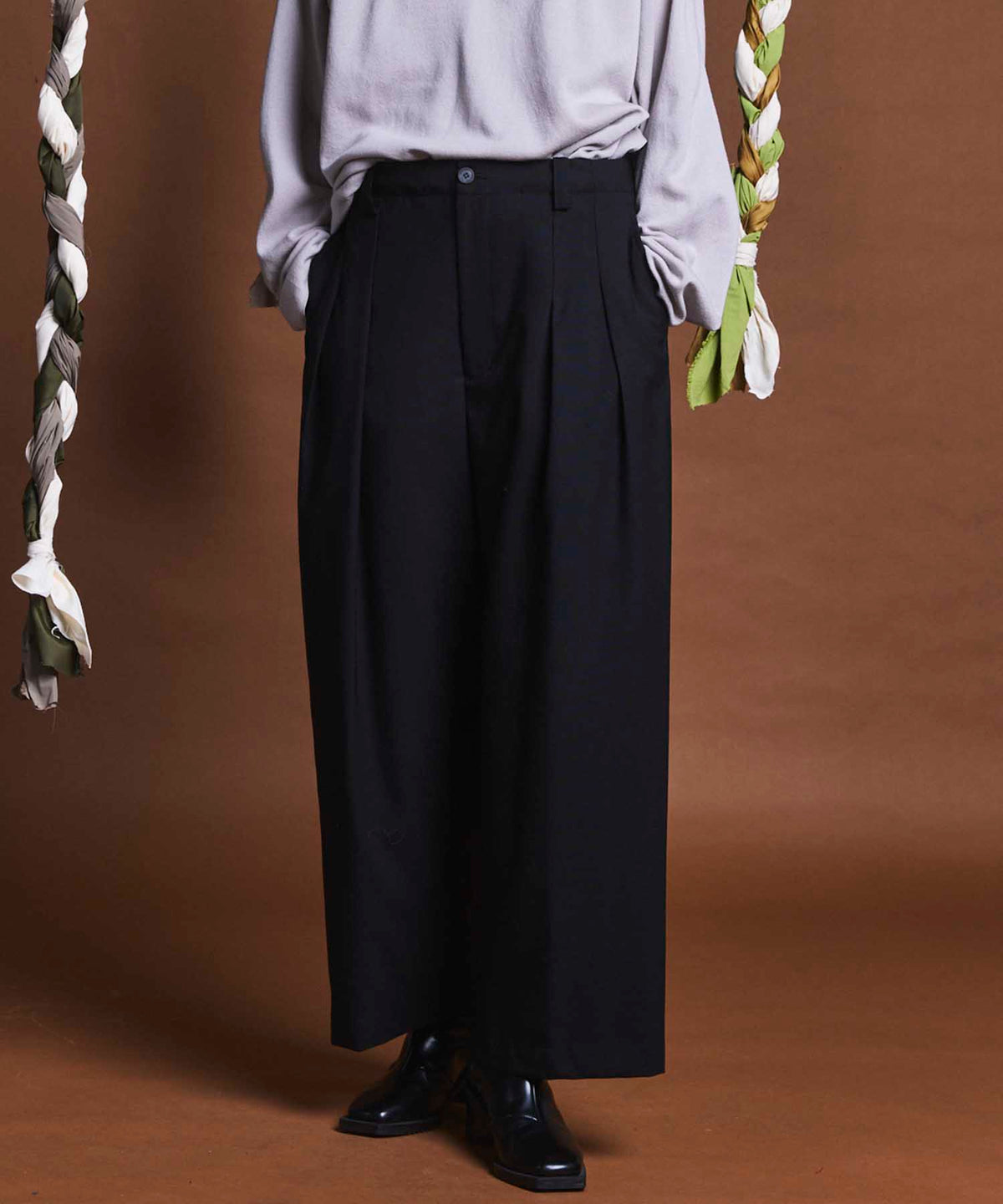 CORDURA Wool Tow-Tuck Wide Pants