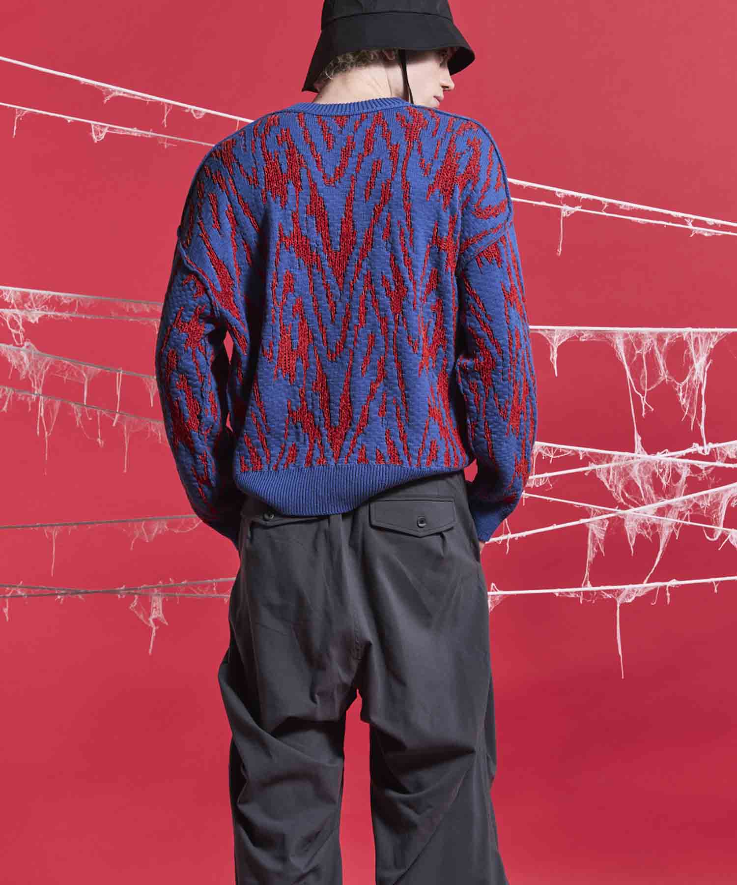 Prime-Over Thunder Mesh Jacquard Crew Neck Knit Pullover