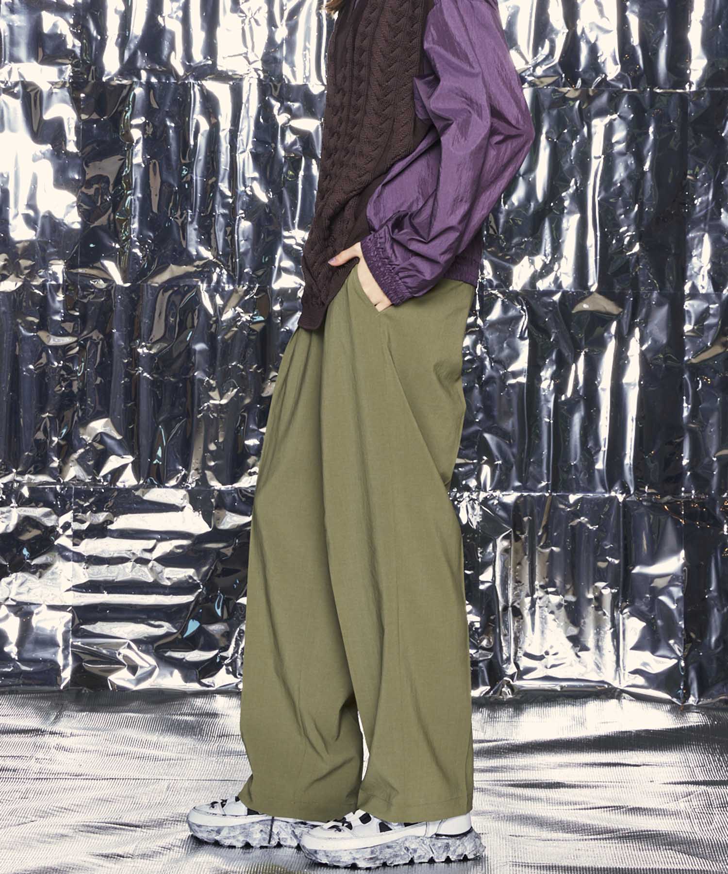 【LIMITED EDITION】One-Tuck Wide Pants