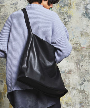 【PRE-ORDER】Leather Shoulder Bag