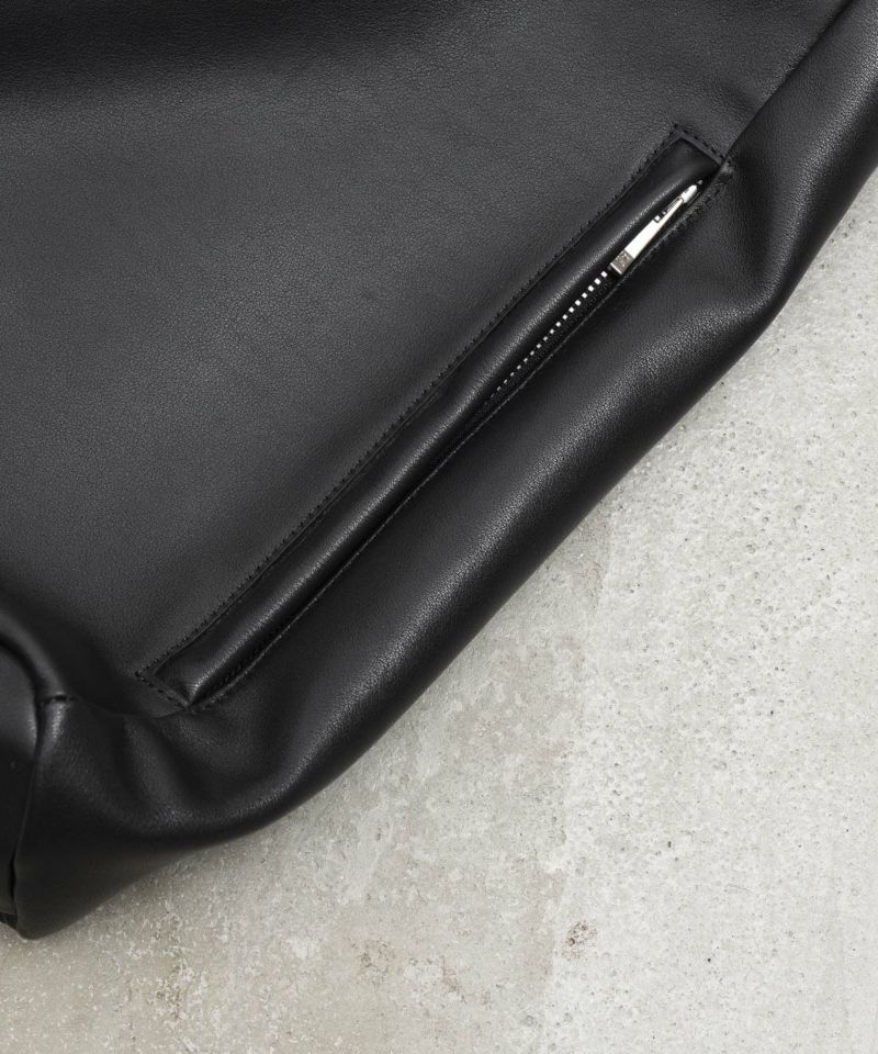 【PRE-ORDER】Leather Shoulder Bag