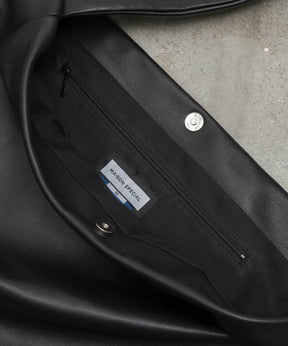 【PRE-ORDER】Leather Shoulder Bag