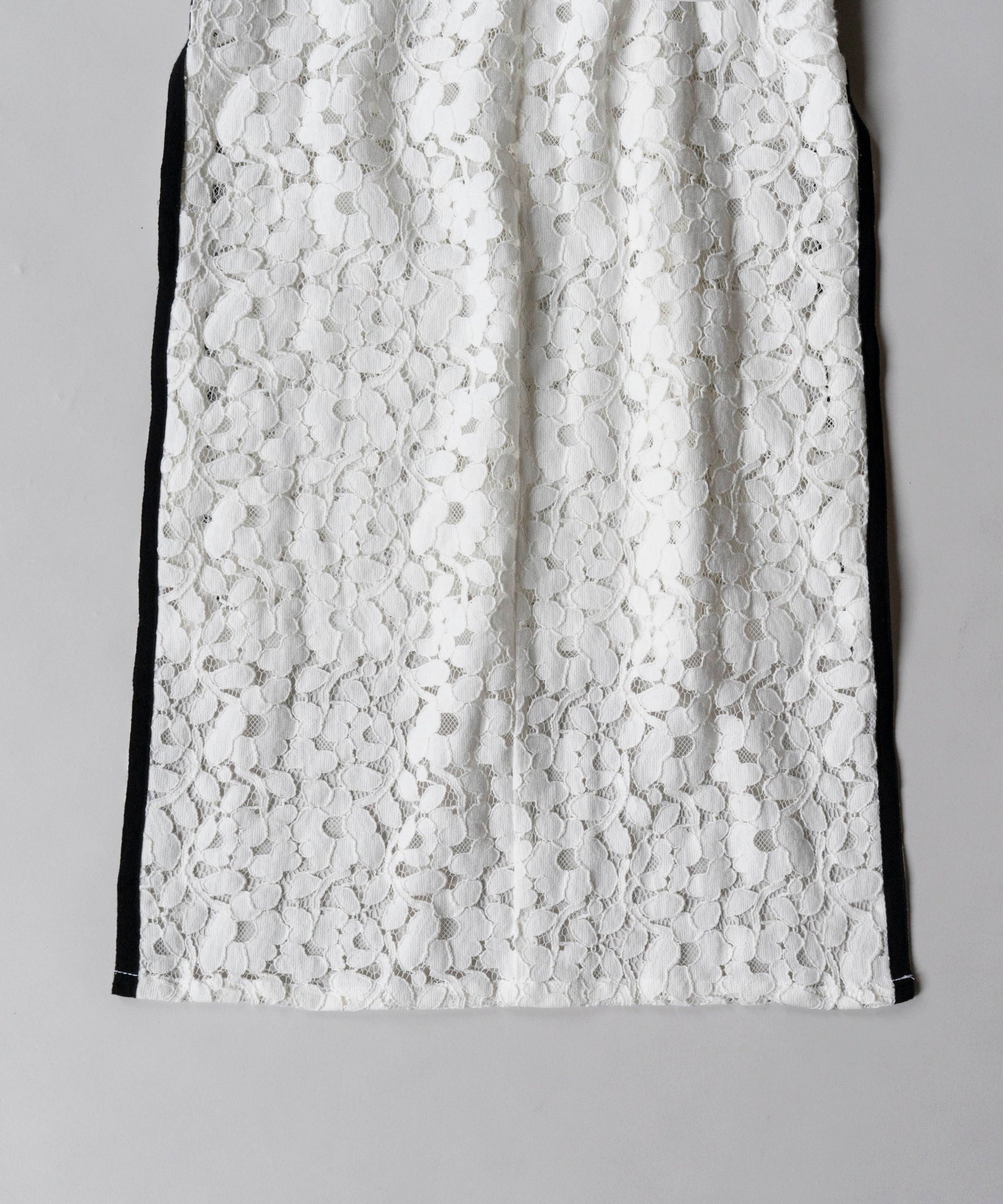 【SALE】Side Line Lace Camisole Tunic